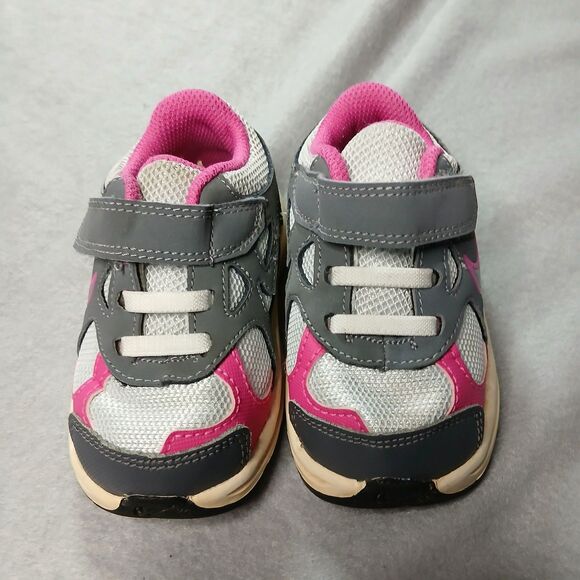 Nike Advantage Runner Sneakers Pink Gray Running Walking Shoes Toddler sz: 5C - Picture 4 of 7